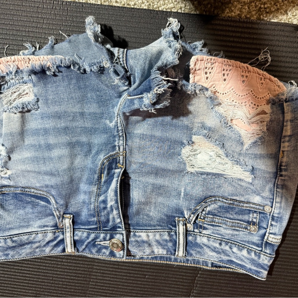 American eagle Distressed Denim with Lace Accents